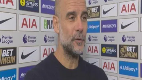 王楚钦在亚洲杯乒乓球男单赛事中夺冠